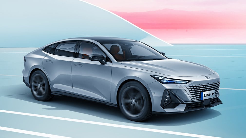 Changan Uni-V 2023 подешевел, получил новую комплектацию
