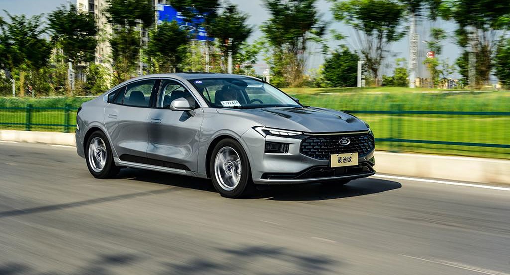 Россиянам запретили покупать новый Ford Mondeo: получается, что он тебя разорит