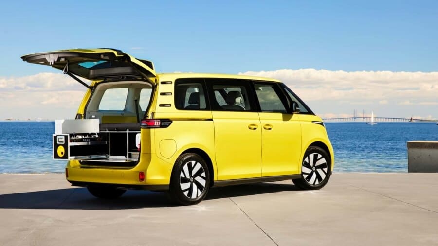 Показан комплект, который за минуту превращает Volkswagen ID.Buzz в кемпер.
