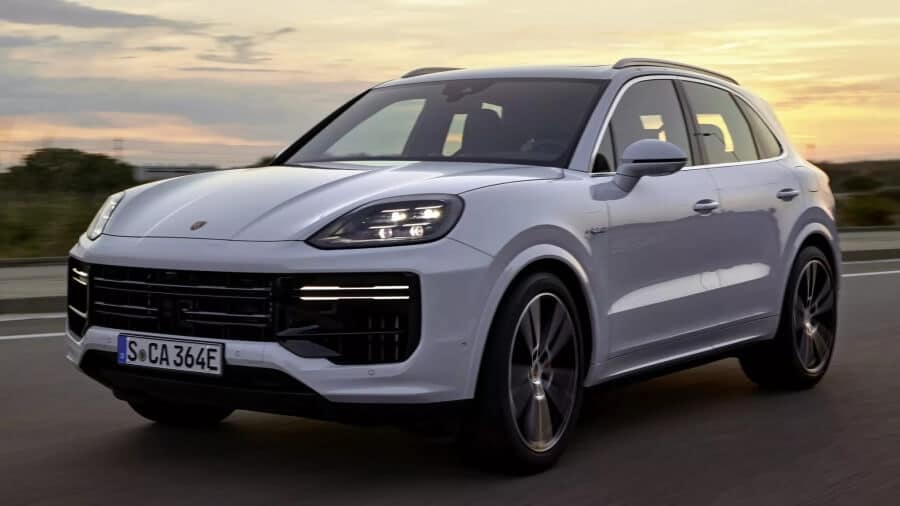 Porsche официально представил два самых мощных Cayenne за всю историю
