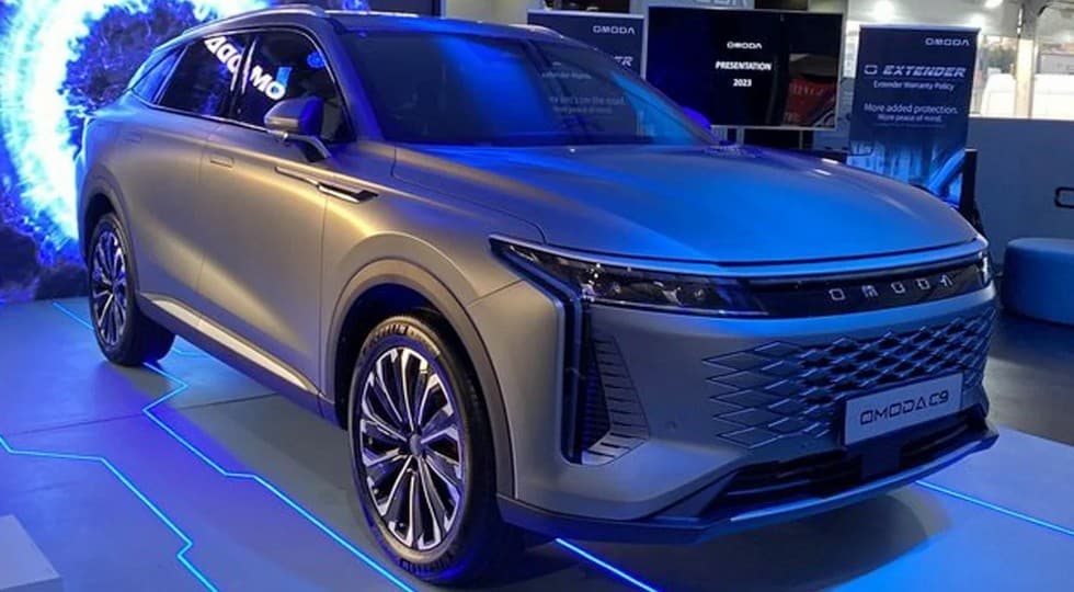 Omoda C9 2024 официально представлена ​​на рынке ЮАР.