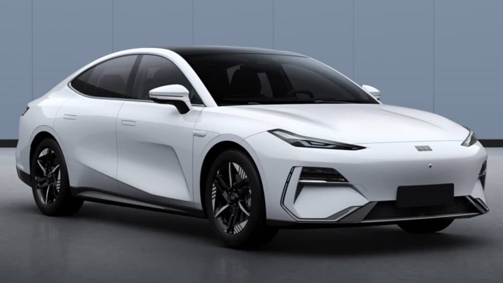 до конца 2023 года китайская компания Geely планирует показать 7 новых автомобилей