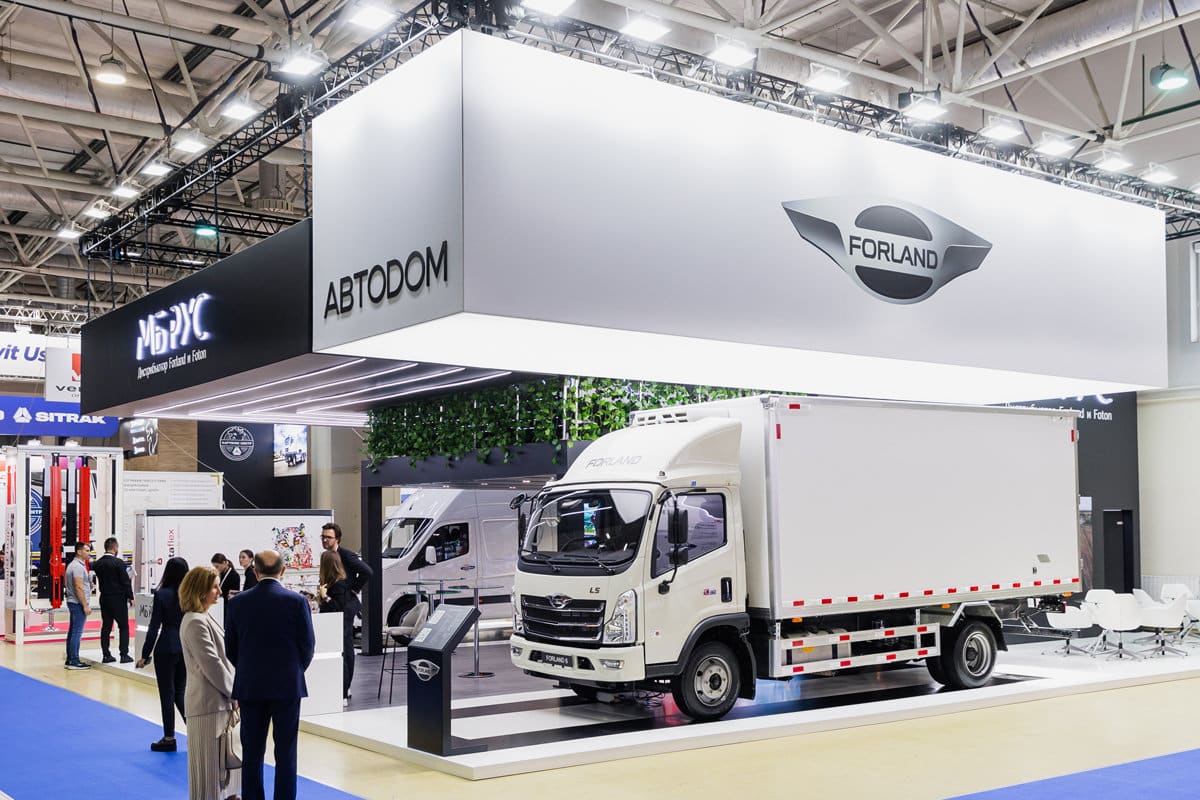 Новый бренд Forland обещает запустить в России продажи автомобилей, которые составят конкуренцию ГАЗу, КамАЗу и Уралу