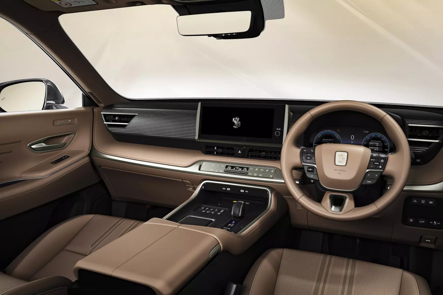 Роскошный кроссовер Toyota Century