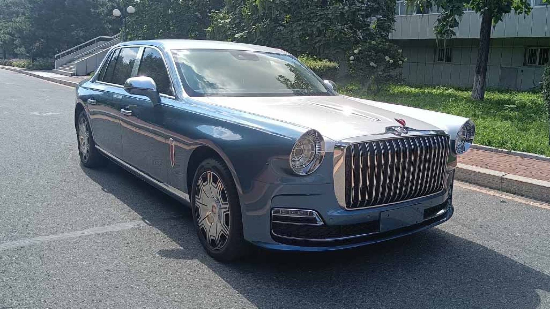 Hongqi L5 2024 готовится к началу серийной сборки
