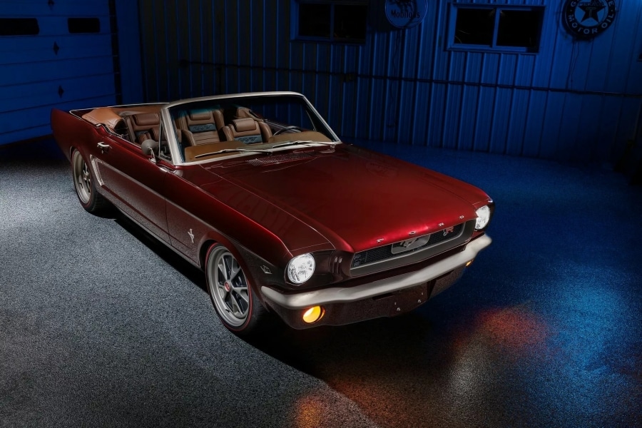На создание кабриолета Ford Mustang ушло более 4000 часов.