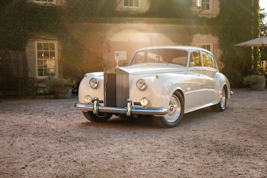 Rolls-Royce Silver Cloud II с 640-сильным двигателем LT4 V8 показали на SEMA