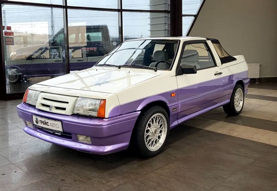 Редкую Lada Samara Fun продают в Петербурге почти за миллион