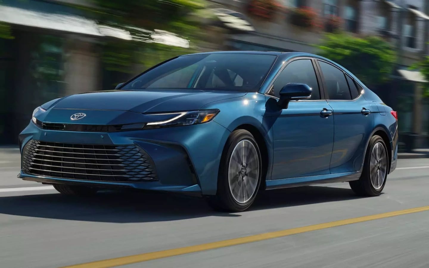 Официально представлена ​​Toyota Camry нового поколения, УАЗы получат турбодизель от JAC, а как узнать, поврежден ли автомобиль?