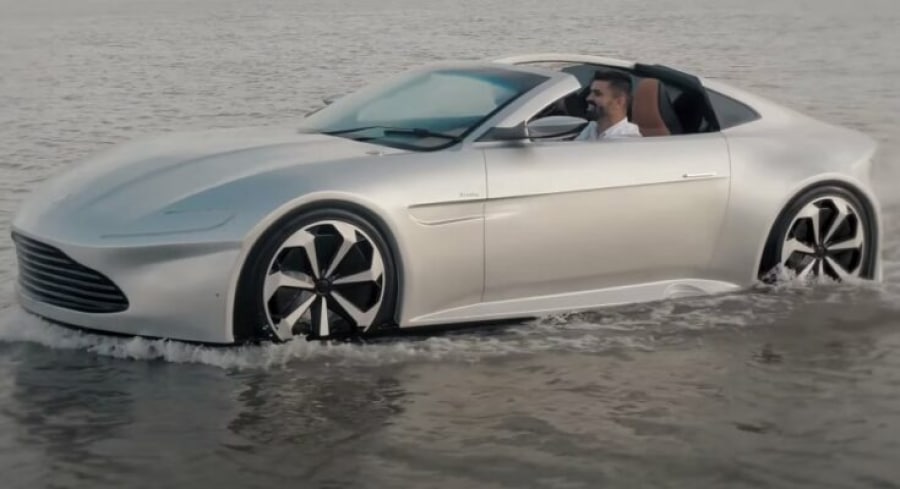 В Бразилии начали продавать скоростные катера, похожие на Aston Martin Vantage.