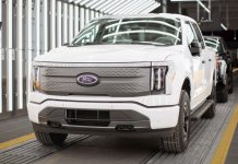 Продажи второго электромобиля Ford