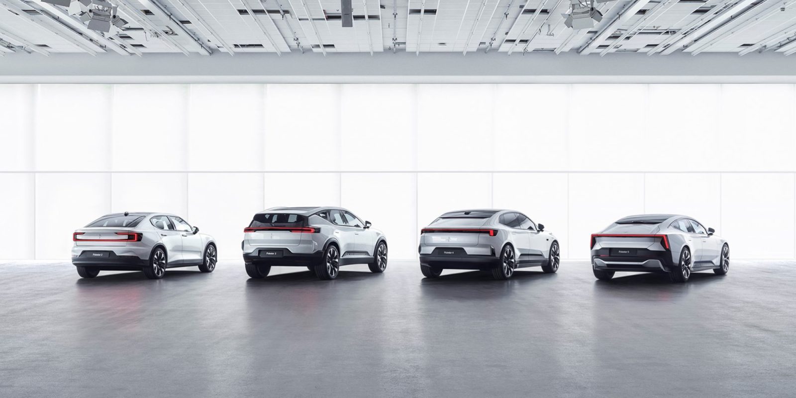 Компания Polestar поставила почти 1000 самолетов Polestar 4, но 2023 год выдался тяжелым.
