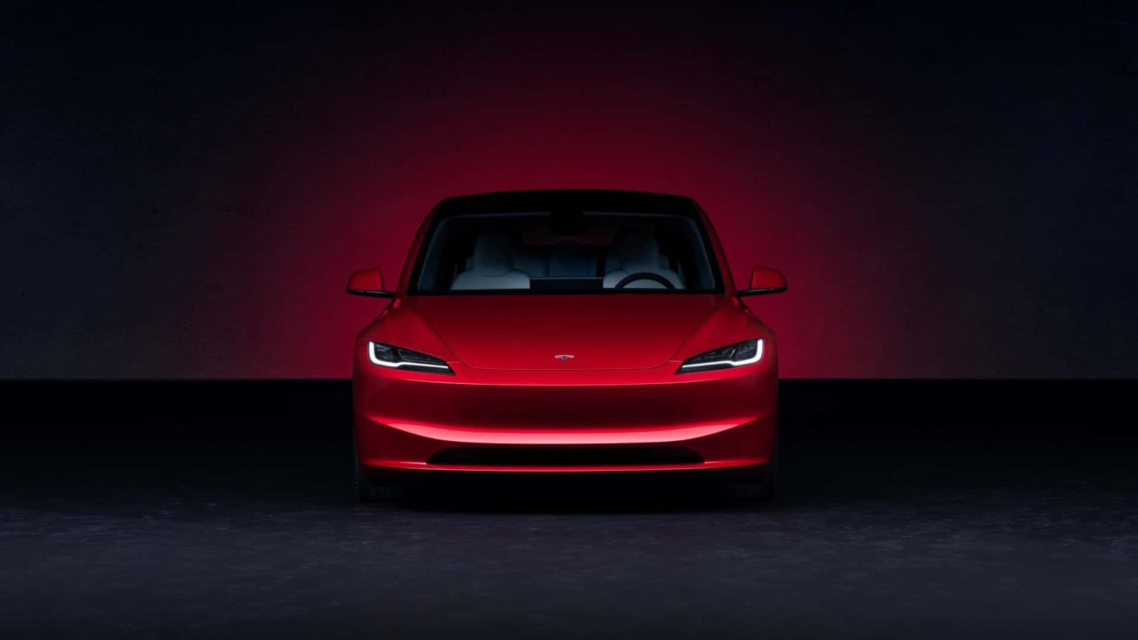 Panasonic скоро выпустит новые батареи для Tesla и может «снизить» цены на электромобили: отчет
