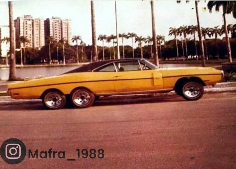 История удивительного шестиколесного Dodge Charger из Бразилии