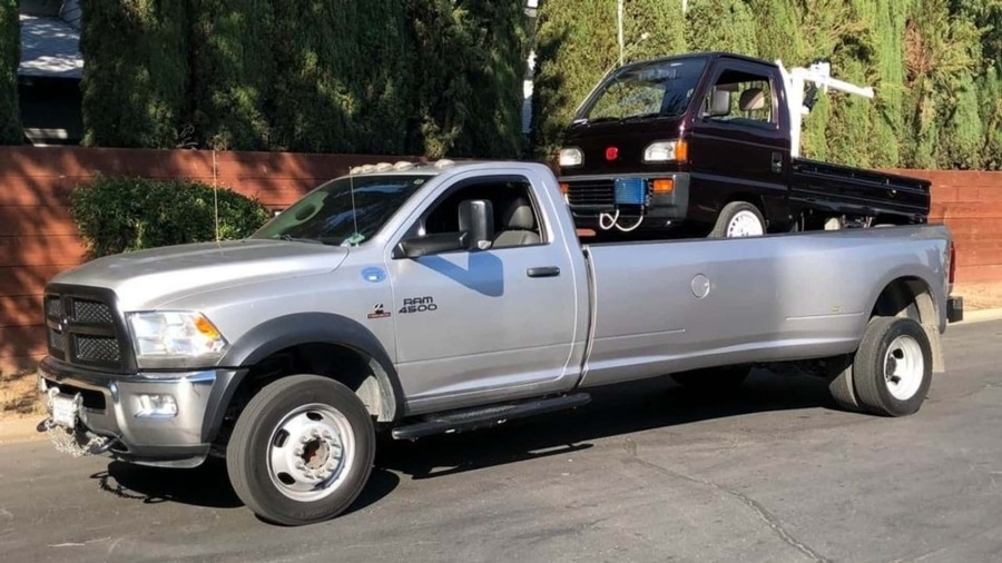 Ram 4500 стал необычным пикапом-лимузином