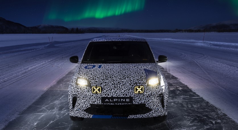 Alpine A290 2024 года замечен на зимних дорожных испытаниях