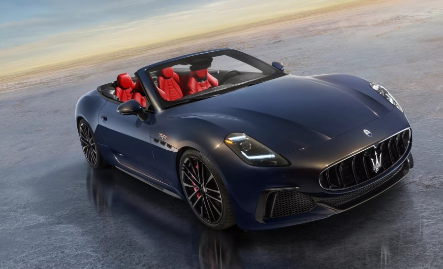 Кабриолет Maserati GranCabrio дебютирует с 550-сильным V6