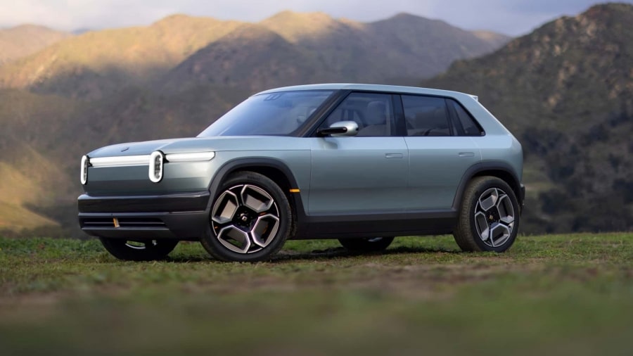 Rivian готовит компактный электрический кроссовер R3, напоминающий нашу Ладу Ниву