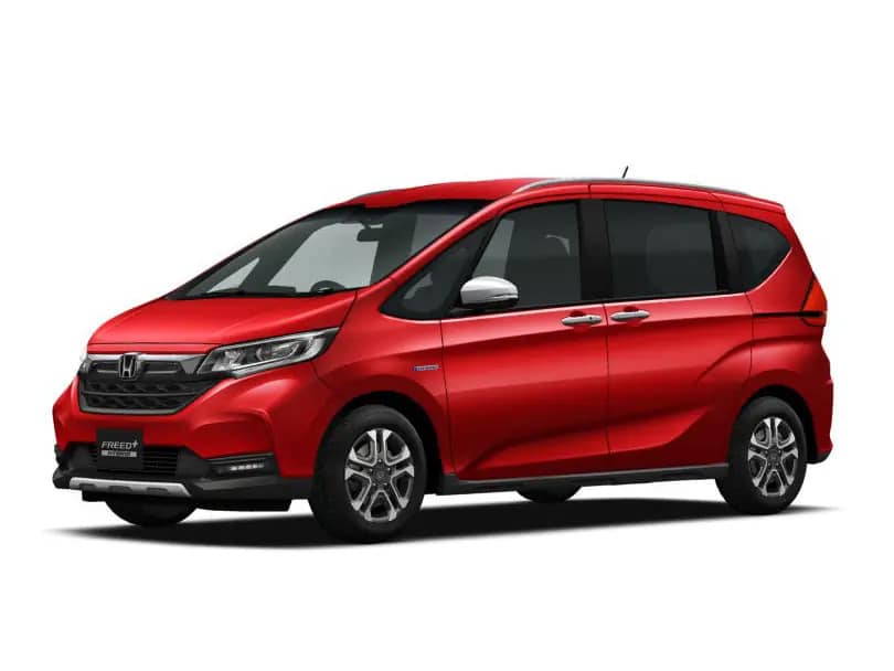 Honda Freed+ 2024 продается в России по цене 1,6 млн рублей.