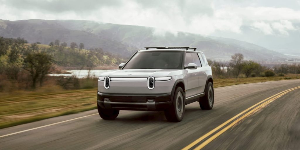 Rivian-R2-Tesla-Модель-Y