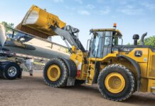 Deere представляет «технологичные» колесные погрузчики 744 и 824 X-Tier