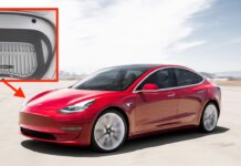 Tesla запускает функцию открывания багажника без помощи рук
