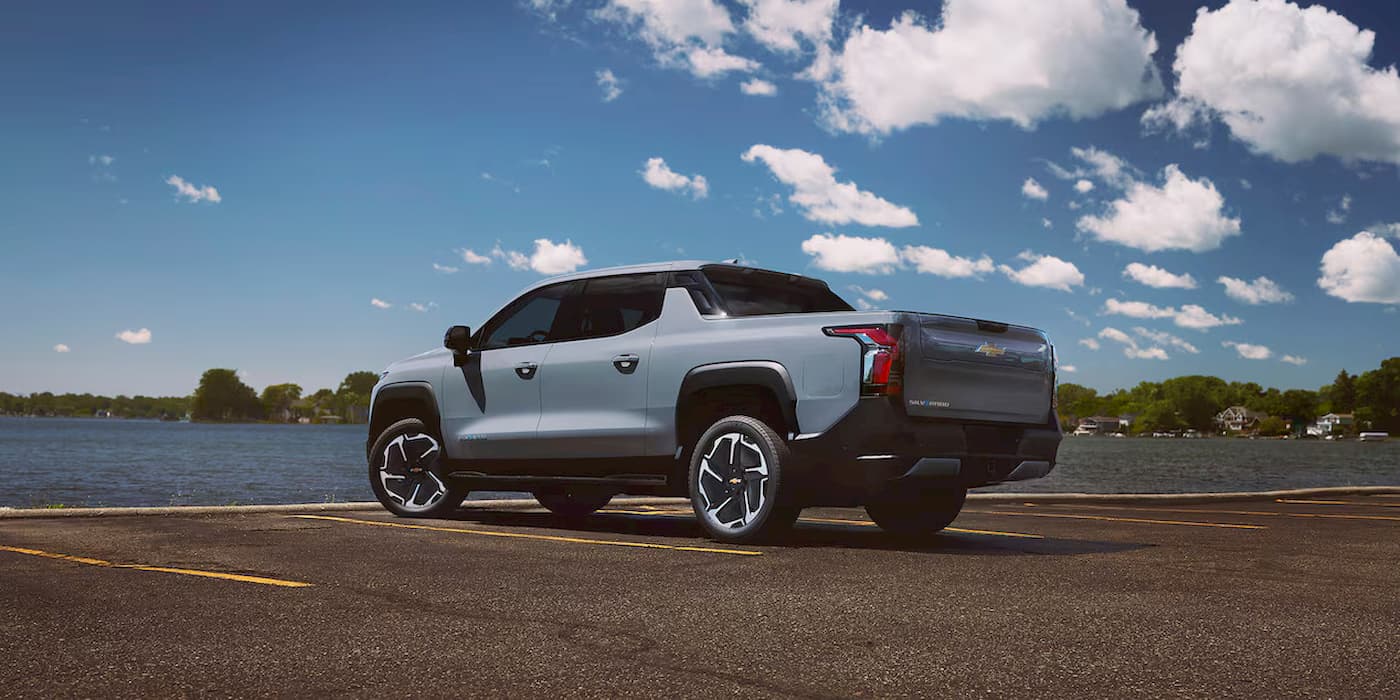 2025-Chevy-Silverado-EV-цены