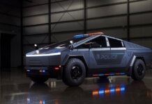 Полицейский автомобиль Tesla Cybertruck Ирвайн